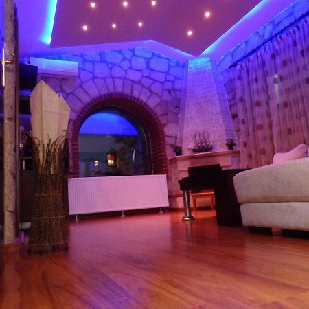 Villa George Afytos Ngoại thất bức ảnh