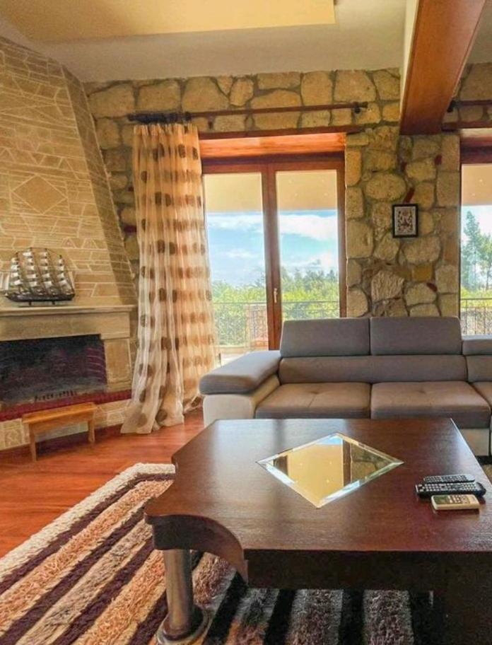 Villa George Afytos Ngoại thất bức ảnh