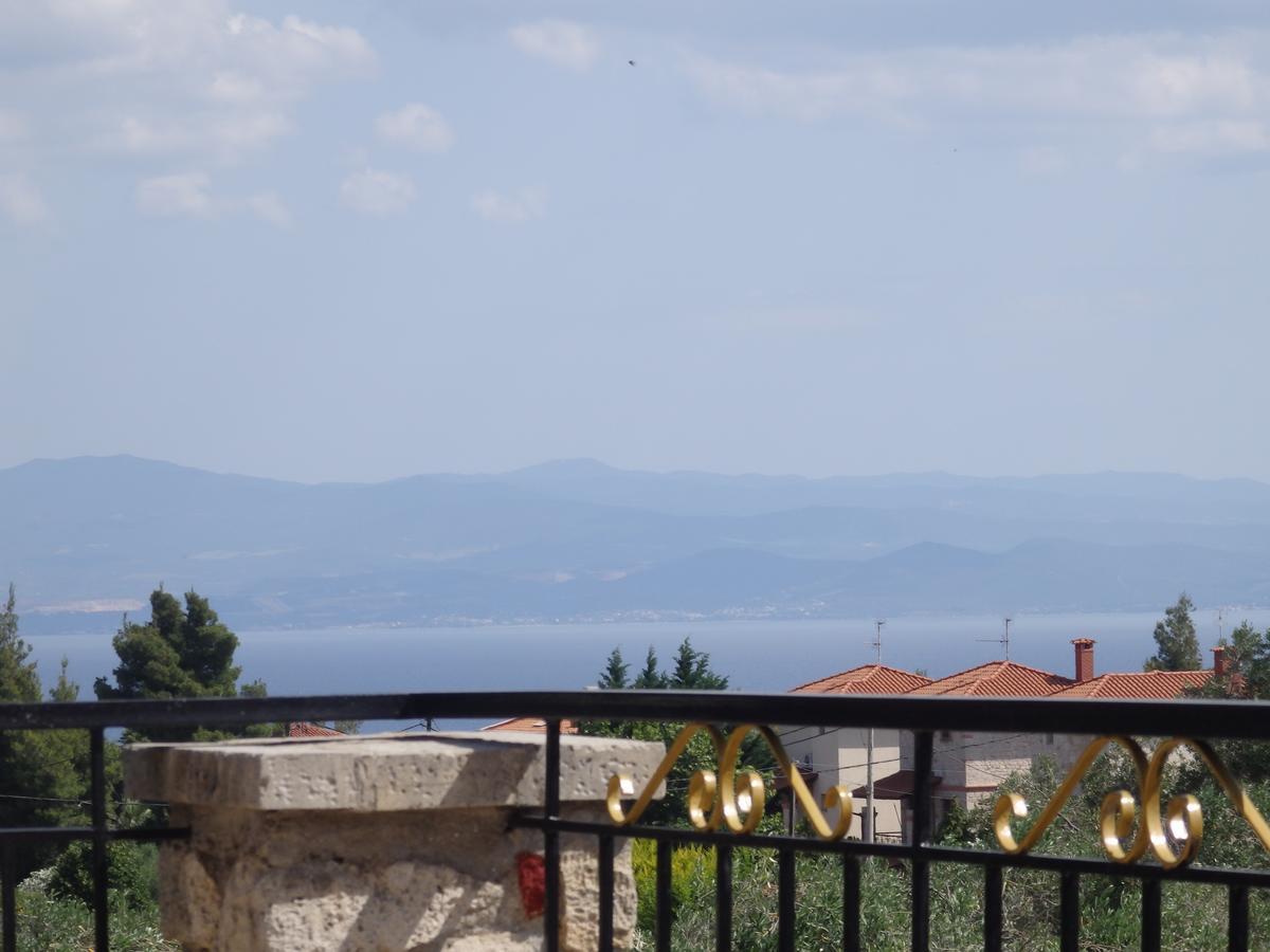 Villa George Afytos Ngoại thất bức ảnh